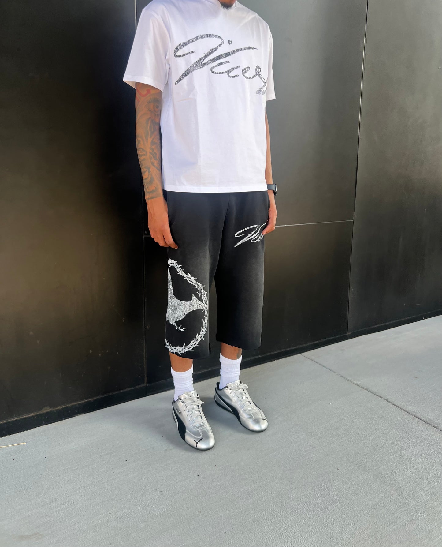 Trapped 3/4 Shorts